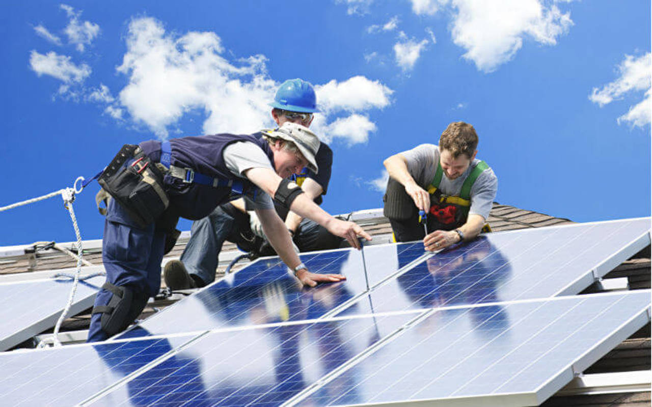 Zonnepanelen Plaatsen 800X500